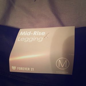 Mid-rise leggings from Forever 21